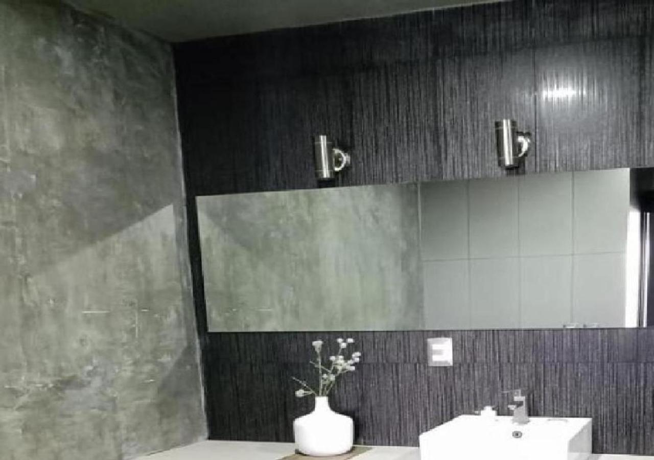 Esduma Hk Hotel Pachuca Esterno foto