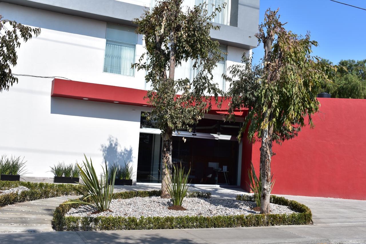 Esduma Hk Hotel Pachuca Esterno foto